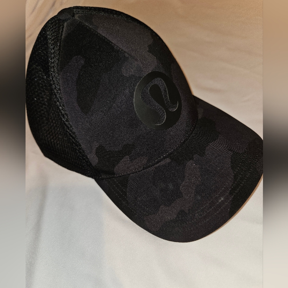 Lululemon Athletica Black Classic Hat